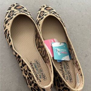 Skechers Women's Animal Print Flats